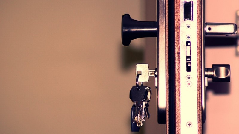 Types of automatic door locks